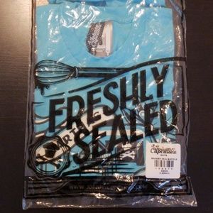 Martha's Vineyard Exclusive J shirt